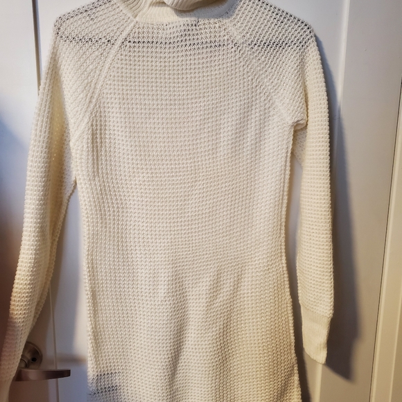 Cowl neck sweater - Picture 2 of 2